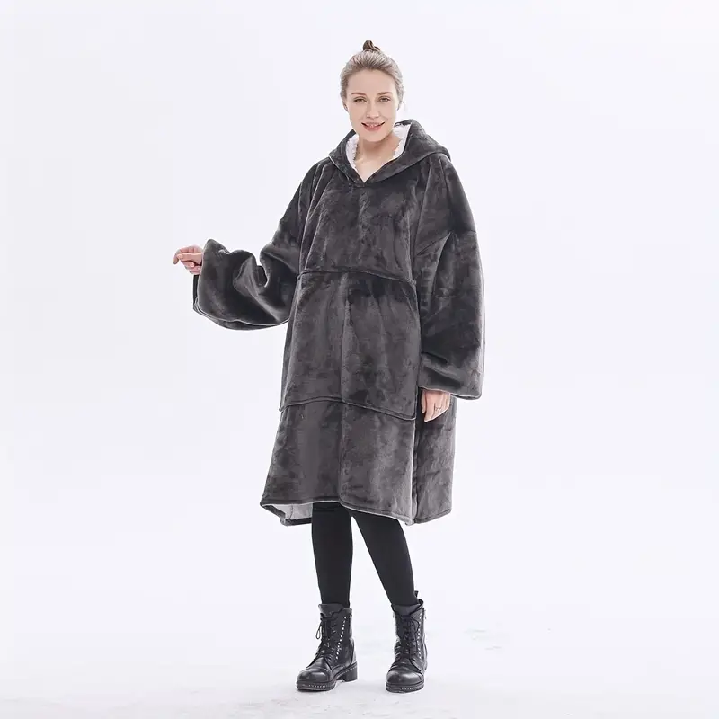 Cozy-hoody™ | Der ultimative Partner für warme Abende.