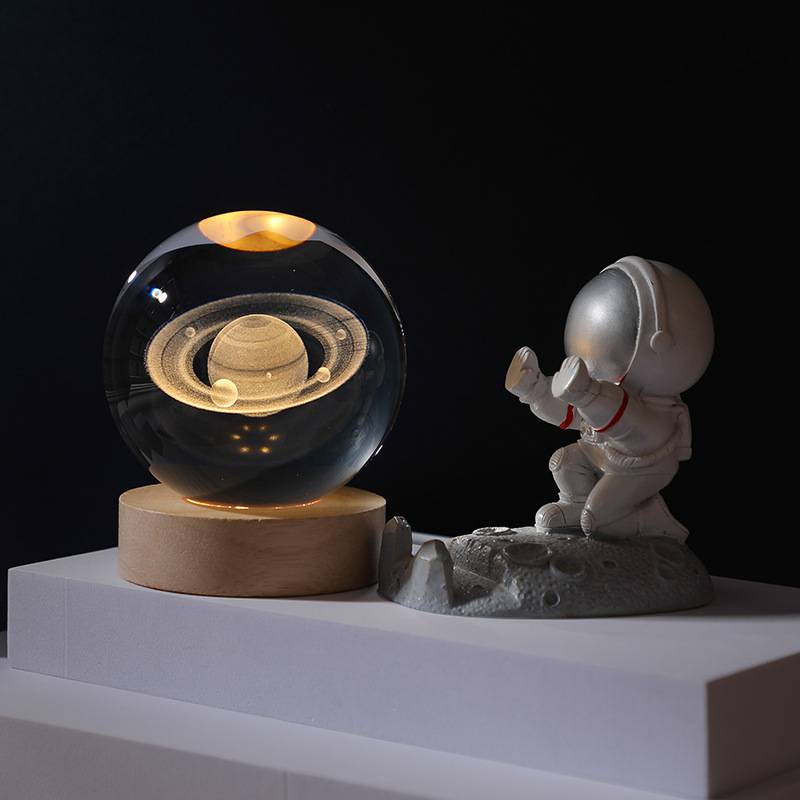AstroBol™ | Lass deinen Wohnraum mit Luxus erstrahlen.